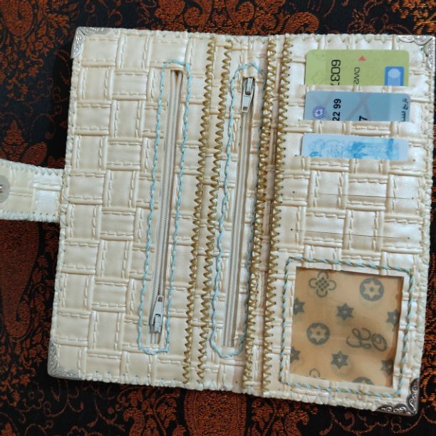 کیف پول زنانه