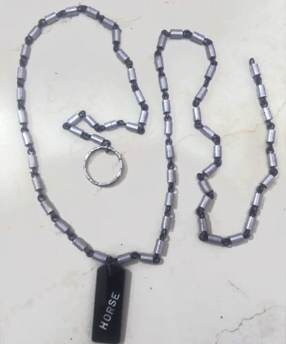 گردنبند اسب