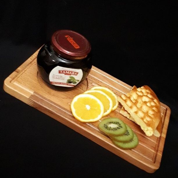 تخته سرو با جای فنجان